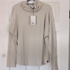 Kerrits EQL Soft Beige Cowl Neck Relaxed Fit Top M